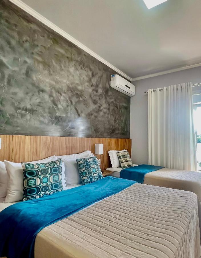 Lara'S Hotel กาปีตอลิโอ ภายนอก รูปภาพ